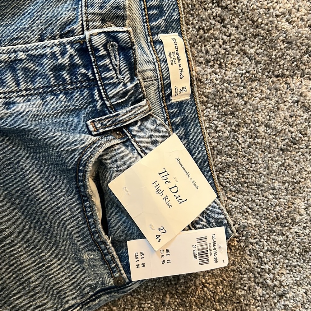 Abercrombie & Fitch HR dad jean - Picture 2 of 3